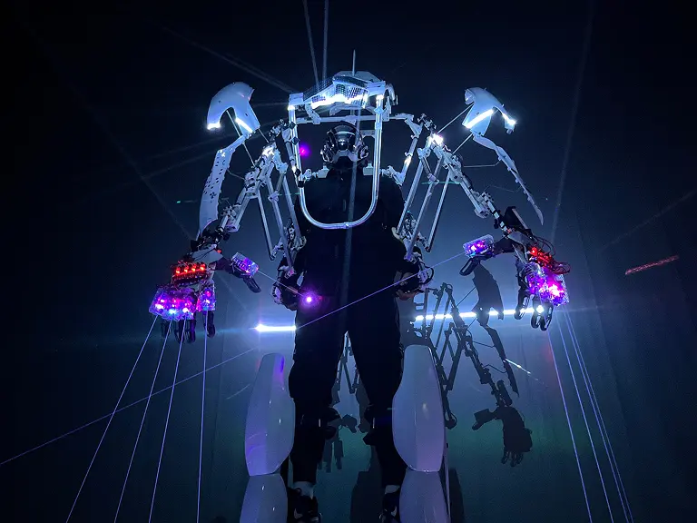 ダ・ヴィンチのロボット ～影に宿る意志～